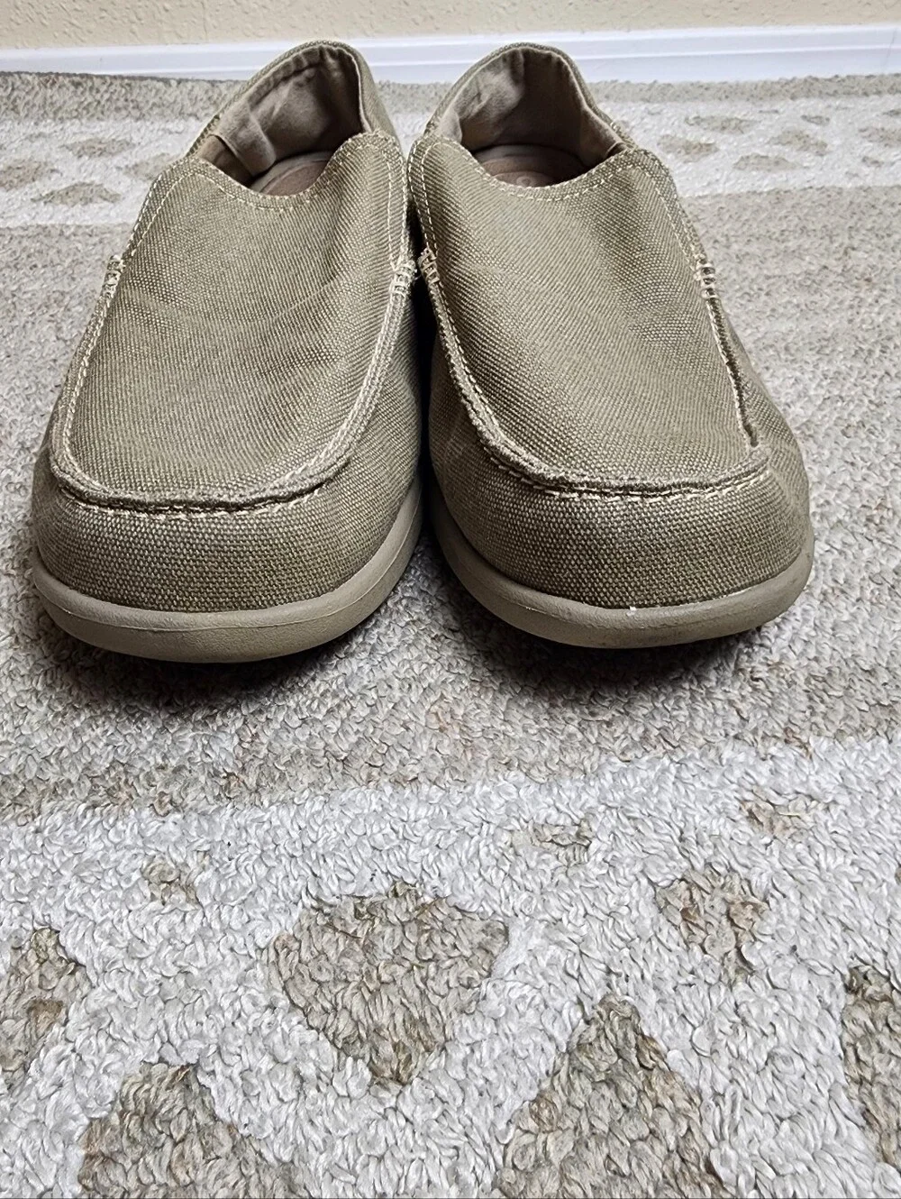 Crocs Santa Cruz Canvas Slip-On Loafers Men's Size 11 Khaki Tan Style 202056
